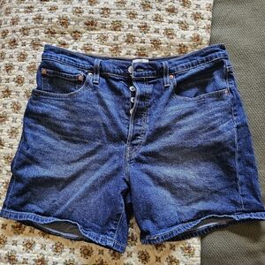 Levi's 501 Jean Shorts Size 32